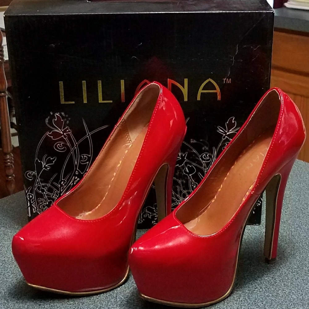 LILIANA PLATFORM PUMPS